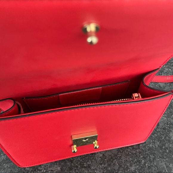 Red Leather Crossbody Handbag by Julia (from Judith & Charles) - Picture 6 of 7